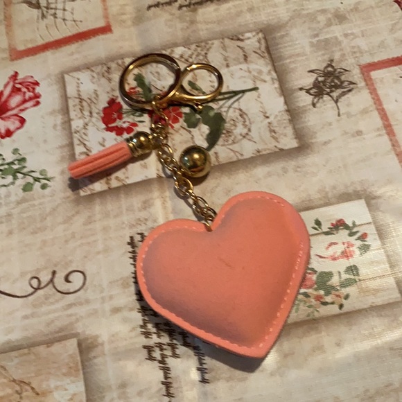 Leopard Heart Rhinestone Tassel Keychain - Picture 10 of 16